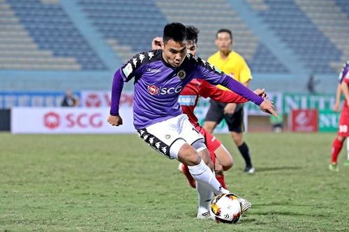 Đức Huy rời Hải Dương trước cách ly xã hội, Hà Nội FC kiểm tra Covid-19 toàn đội