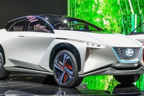 Nissan hợp tác với Apple làm xe điện tự lái