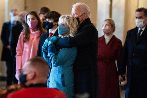 Tổng thống Joe Biden gọi vợ là 'tình yêu của cuộc đời mình'
