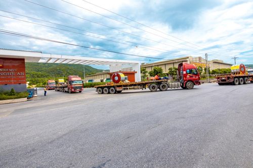 Tập đoàn Hoa Sen nhộn nhịp các hoạt động xuất khẩu xuyên Tết Tân Sửu 2021
