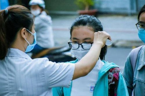 Hà Nội cho học sinh nghỉ hết tháng 2