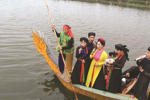 Bậc kỳ tài quan họ