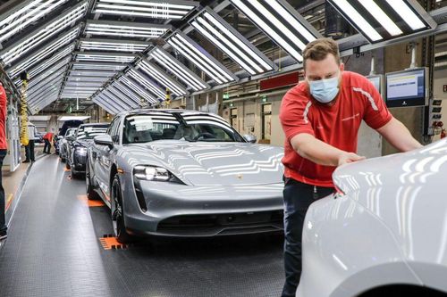 Porsche sẽ không xây dựng nhà máy tại Trung Quốc