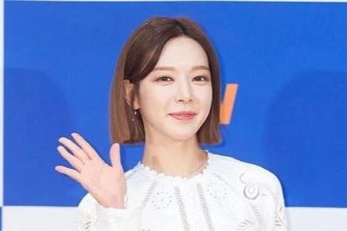ChoA (AOA) khác lạ khi tái xuất sau bốn năm vắng bóng