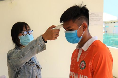 Hai cầu thủ của Bình Định tự cách ly khi hội quân