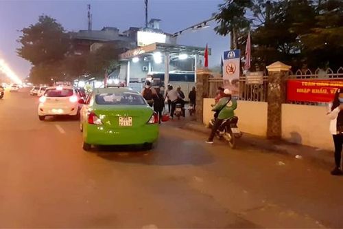 Ngày cuối kỳ nghỉ Tết, đường phố Hà Nội thông thoáng