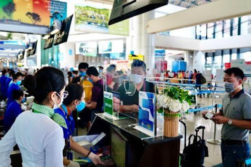 Sản lượng vận tải hành khách đường sắt, hàng không Tết Tân Sửu giảm sâu