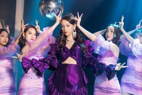 Lời bài hát 'Cắm Sừng Ai Đừng Cắm Sừng Em' - Chuẩn và đầy đủ nhất