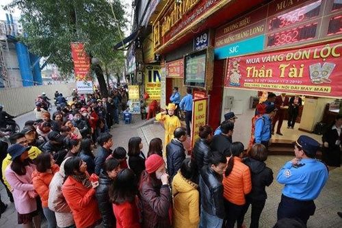 Cả triệu người đổ đi mua vàng, vía Thần Tài năm 2021 là ngày nào?