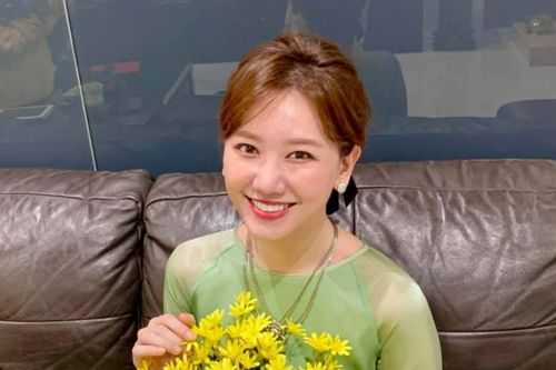 Hari Won khiến dân tình thất vọng tràn trề về nhan sắc thật