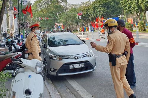 Xử lý nghiêm những điểm trông xe tự phát