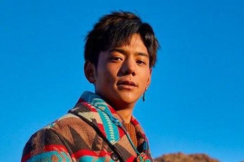 Trát Tây Đinh Chân - Chàng hotboy Tây Tạng ra mắt MV đầu tay, từng bước thành sao