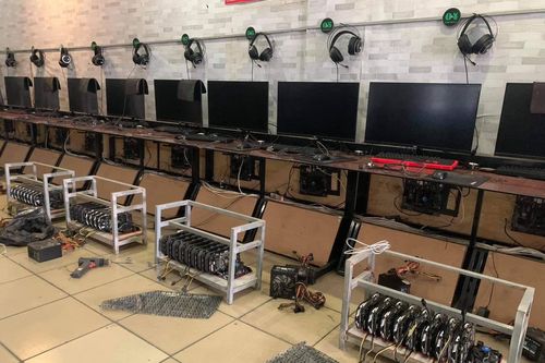 'Chủ tiệm net không thể có lời nếu chuyển sang đào Bitcoin'