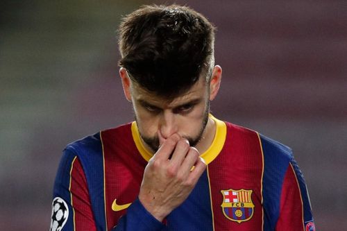 Barcelona đối mặt với mùa giải trắng tay