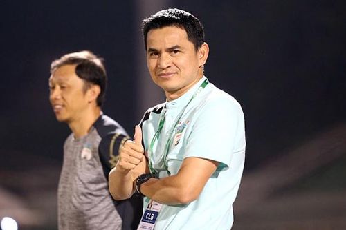 HAGL mong Kiatisuk thành công như Dusit
