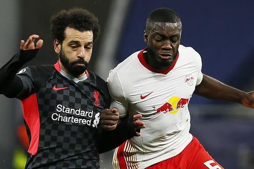 CĐV MU thở phào khi Upamecano chọn Bayern Munich