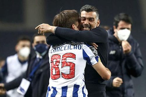 Sergio Conceicao gặp lại Pirlo: Cuộc chiến tâm lý