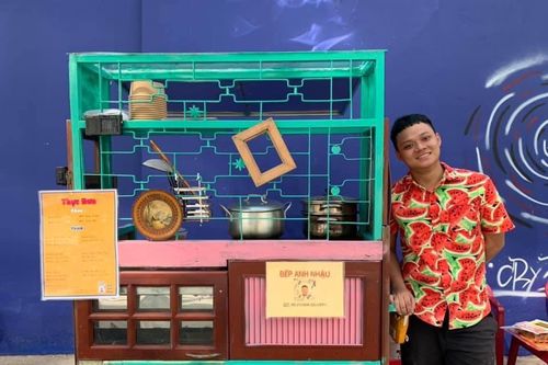 Anh chàng kinh doanh đồ ăn tự nấu trong mùa dịch