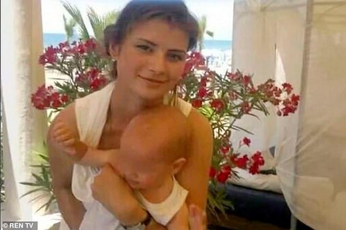 Sự thật sốc vụ 4 mẹ con 'không mảnh vải che thân' giữa rừng