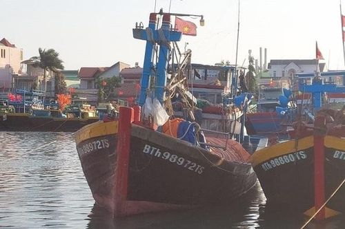 Thuê tàu ra biển câu cá ở Bình Thuận, 5 người chết và mất tích