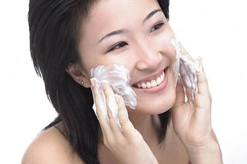 4 nguyên tắc 'vàng' để da không bao giờ bị mụn trứng cá