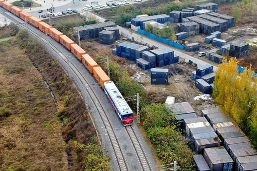 Vượt Mỹ, Trung Quốc thành đối tác thương mại lớn nhất của EU