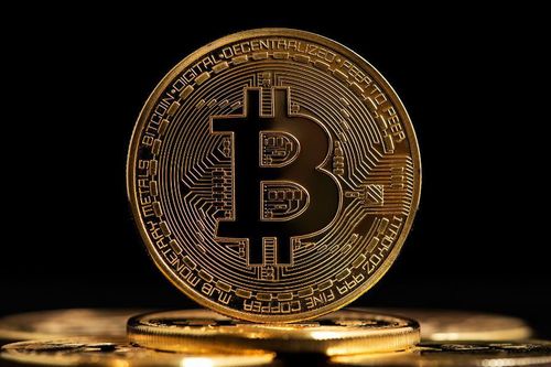 Tăng gấp 5 lần trong 1 năm, giá Bitcoin vượt 51.000 USD