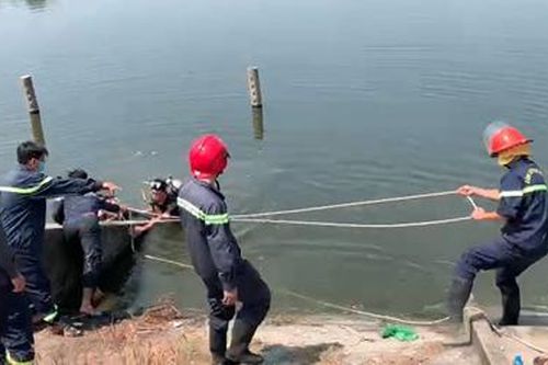 Tìm thấy thi thể 2 cháu bé bị đuối nước ở Bình Dương