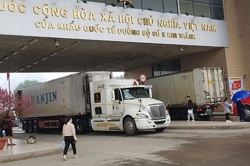 Tổng trị giá hàng hóa xuất, nhập khẩu đạt 1,67 tỷ USD trong 7 ngày Tết