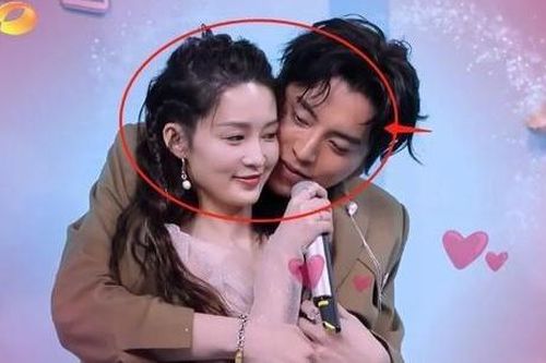 Vương Đại Lục lên tiếng phủ nhận sàm sỡ Lý Thấm