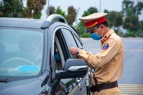 Những ai đến Hà Nội phải cách ly tại nhà?
