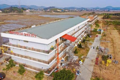 Bệnh viện dã chiến số 3 ở Hải Dương hoạt động