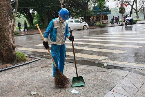Thu gom, xử lý khẩu trang y tế đã qua sử dụng: Vấn đề không nhỏ