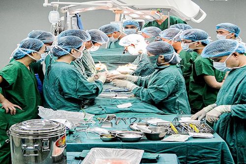 Nghệ An xây dựng, phát triển y tế kỹ thuật cao
