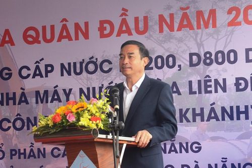 Lãnh đạo thành phố chúc tết, động viên cán bộ, nhân viên, công nhân các dự án ngày ra quân