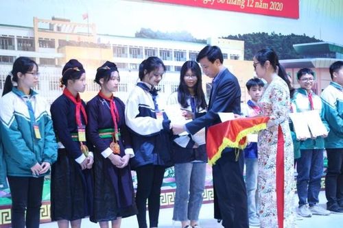 NCKH trong trường học: Thắp sáng ước mơ cho giới trẻ