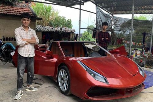 3 thanh niên 0x tại Quảng Ninh chi trăm triệu tự chế Ferrari 488 GTB 'pha-ke'