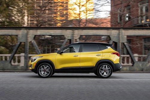 5 SUV đô thị bán chạy nhất tháng 1/2021: Kia Seltos không đối thủ
