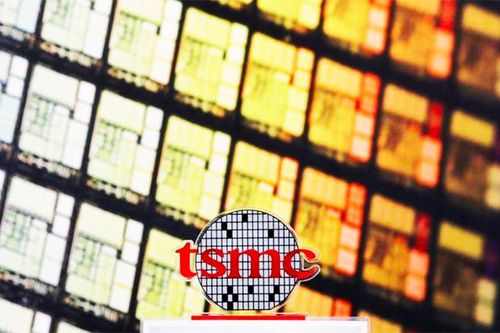 Apple hợp tác TSMC phát triển màn hình micro OLED