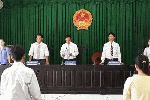 Các yếu tố đảm bảo tranh tụng trong tố tụng dân sự