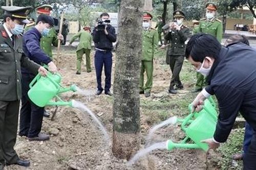 Công an Hà Tĩnh phát động Tết trồng cây xuân Tân Sửu 2021