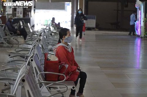 Bến xe miền Đông đìu hiu chưa từng thấy ngày mùng 7 Tết