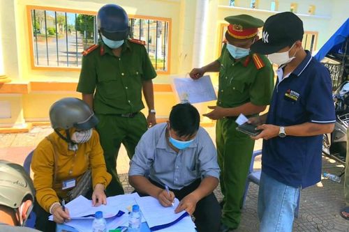 59 người ở Bạc Liêu không đeo khẩu trang, bị phạt 118 triệu đồng