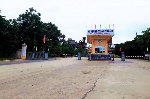 Quảng Nam cách ly hàng trăm công nhân nhà máy xi măng Xuân Thành