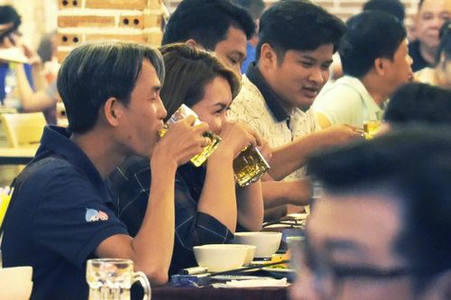 Phó chủ tịch TP.HCM kiểm tra quán nhậu