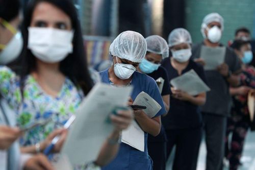 VIP ở nhiều nước đang bí mật tiêm vaccine