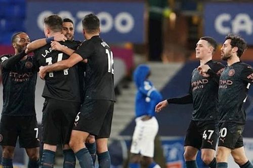Man City khiến cuộc đua vô địch Ngoại hạng Anh giống một đám rước