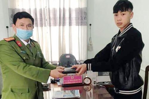 Triệu Thượng vươn mình