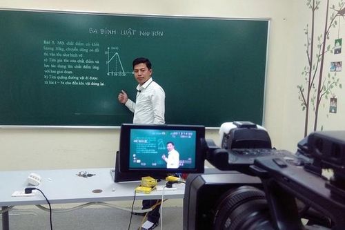 Phụ huynh nhập cuộc cùng giáo viên nâng chất lượng GD trực tuyến