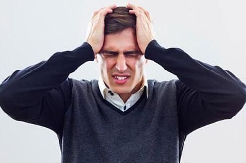 Những kiểu đau đầu cảnh báo bệnh cực kỳ nguy hiểm, đến bệnh viện càng sớm càng tốt